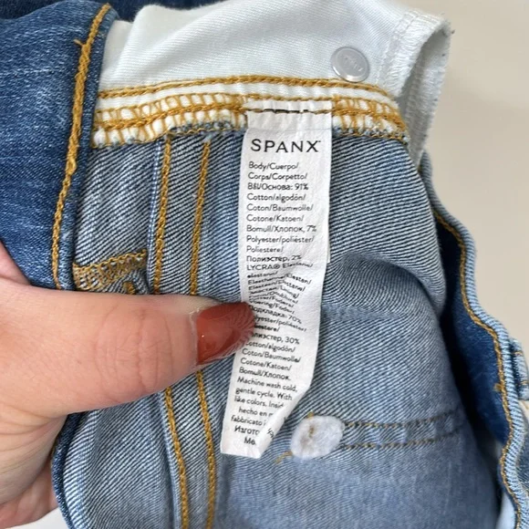 Spanx Seamed Front Wide Leg Jeans Vintage Indigo Size Medium - Picture 11 of 12